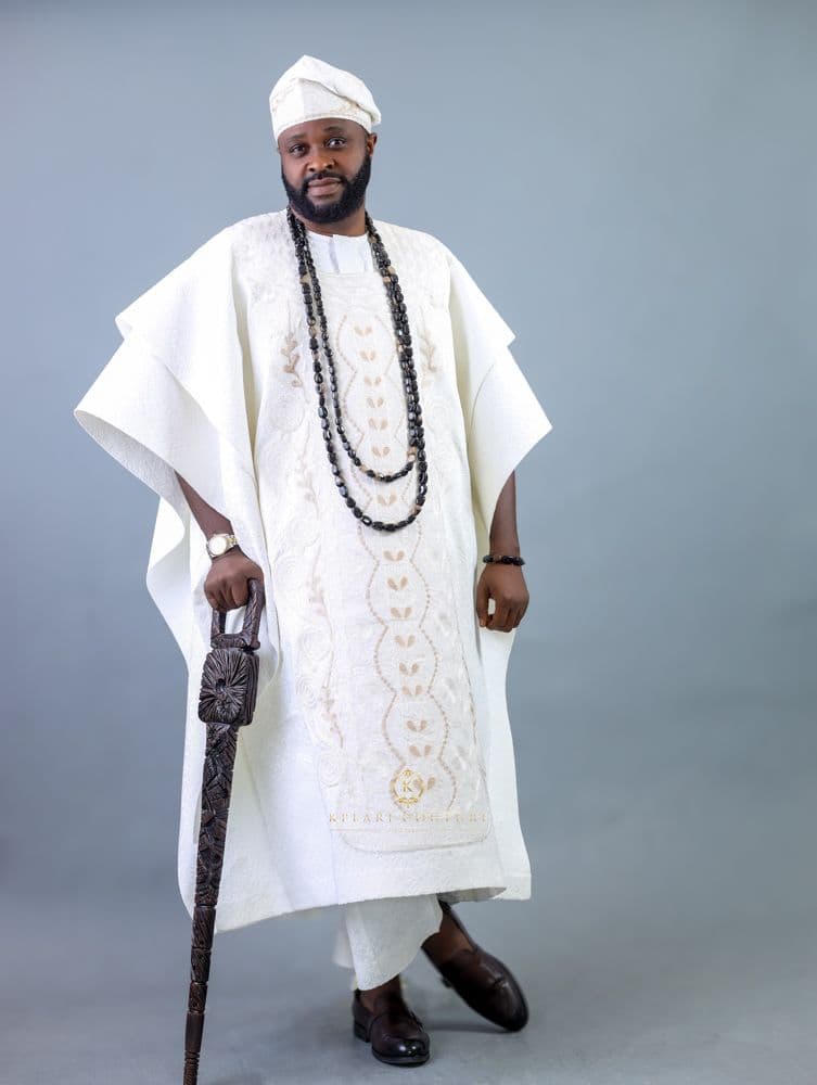 Ọláfíyà – “Prosperity and Health 11