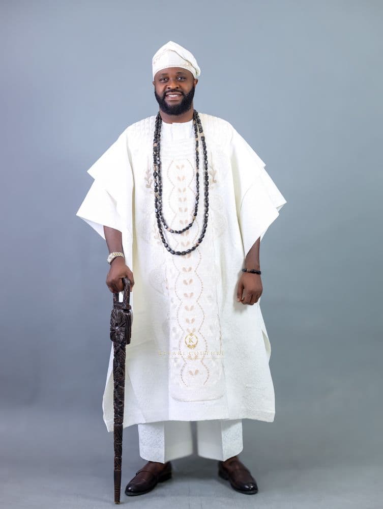 Ọláfíyà – “Prosperity and Health 11